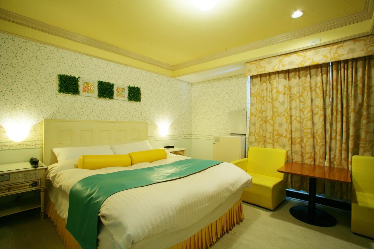 Hotel Casa De Francia Yokohama (Adults Only) Buitenkant foto