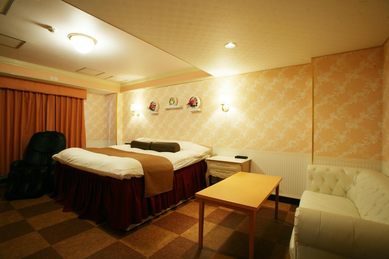 Hotel Casa De Francia Yokohama (Adults Only) Buitenkant foto